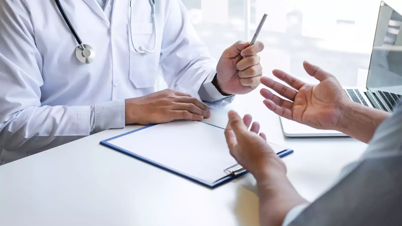 عيّنة خصية ميكروسكوبية